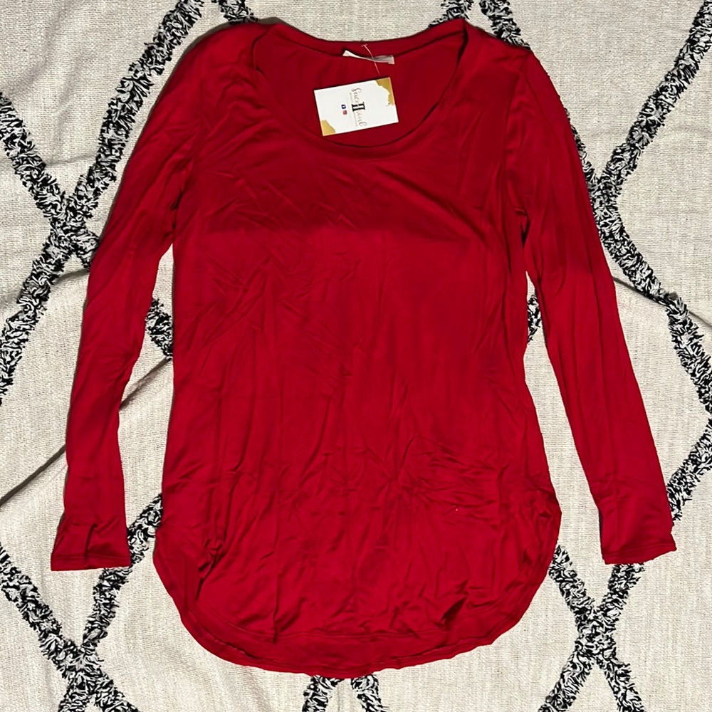 New with tag red a.gain basic long sleeve tee size M